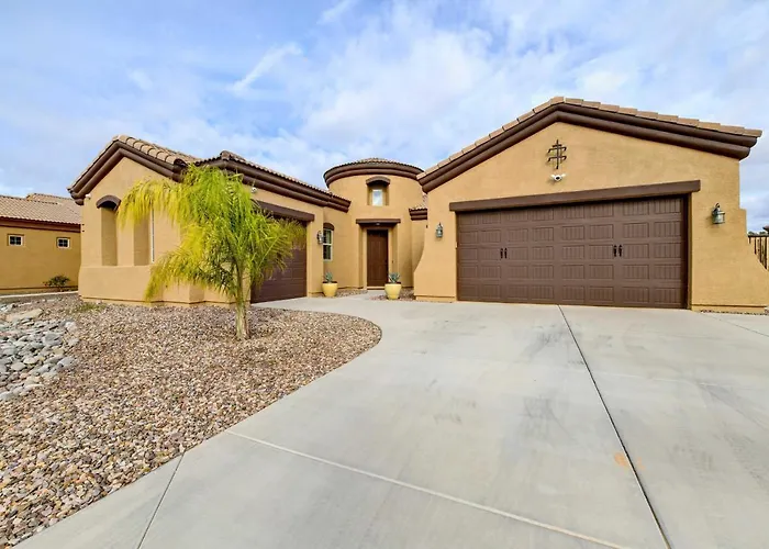 Pool, Bbq & Bar: Family In Holiday home Queen Creek