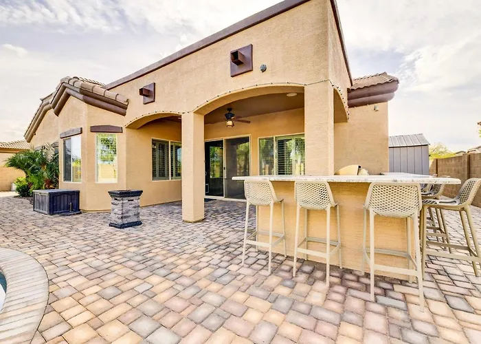 Pool, Bbq & Bar: Family In